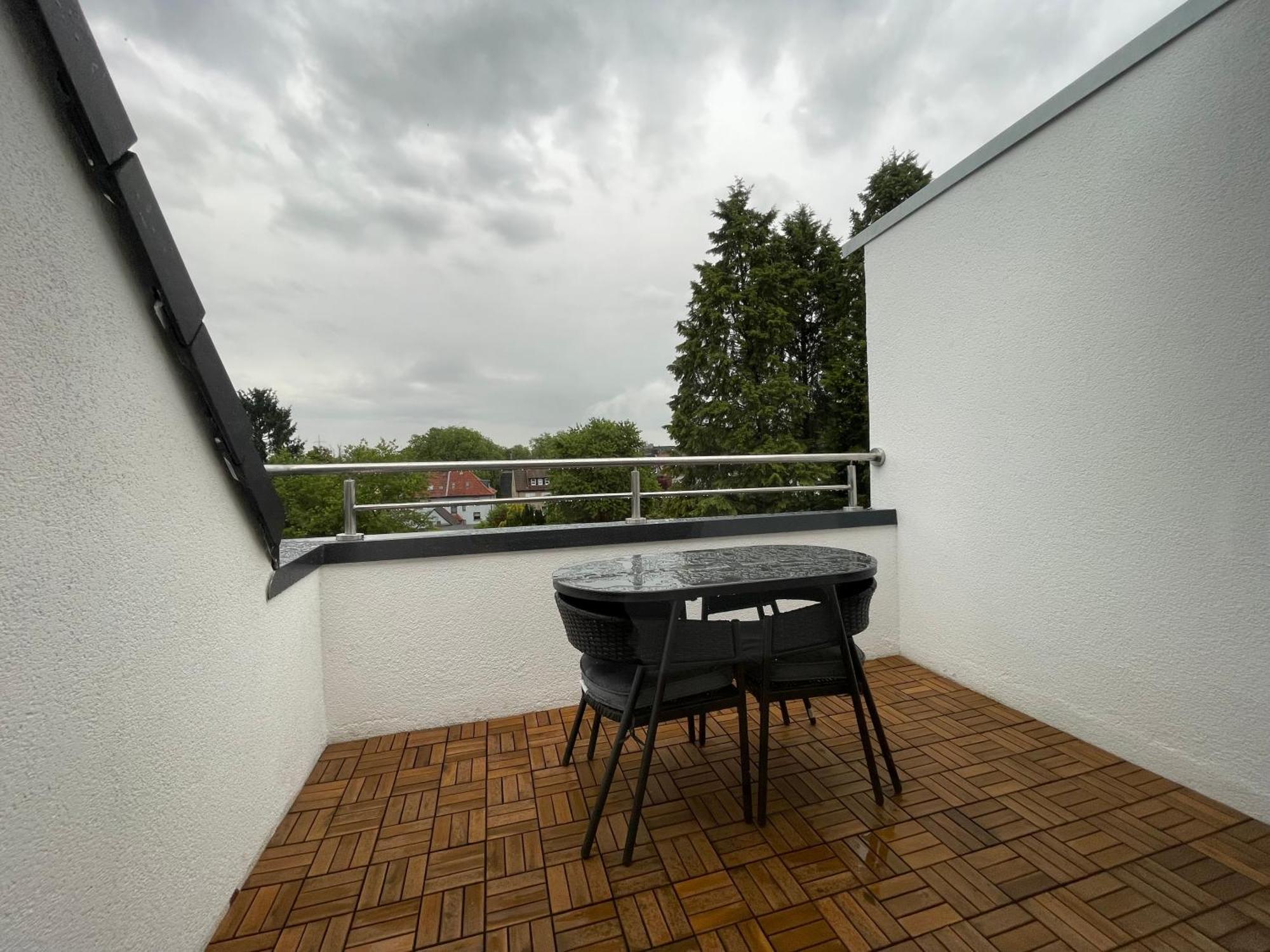 Moderne Ferienwohnung In Gelsenkirchen-Schalke Fuer 1 Bis 7 Personen Mit Terrasse, Ideal Fuer Gruppen & Stadionbesuche Exterior foto